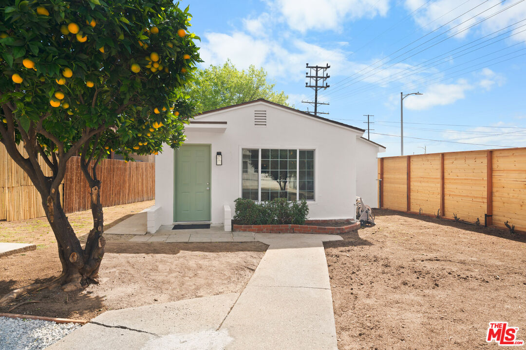 Property photo for 2900 Asbury St, Los Angeles, CA