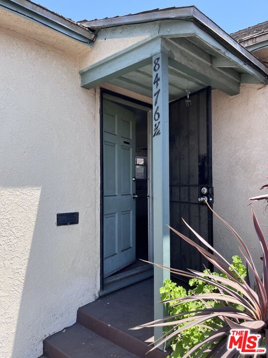 Property photo for 8472 S Main St, #8476 1/2, Los Angeles, CA