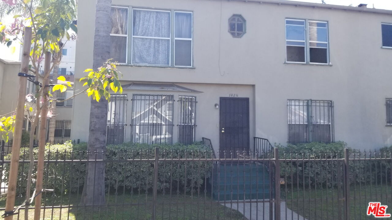 Property photo for 1414 W 25th St, Los Angeles, CA