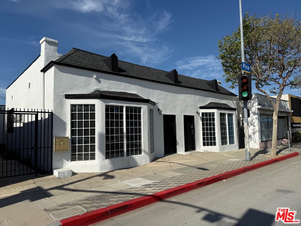 Property photo for 3307 Pico Blvd, #3309, Santa Monica, CA