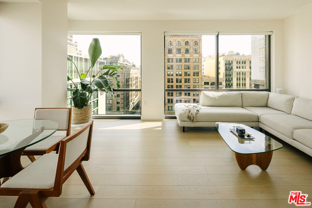 Property photo for 400 S Broadway, #1001, Los Angeles, CA