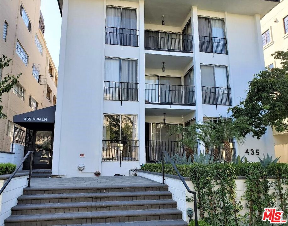 Property photo for 435 N PALM DR, #202, Beverly Hills, CA