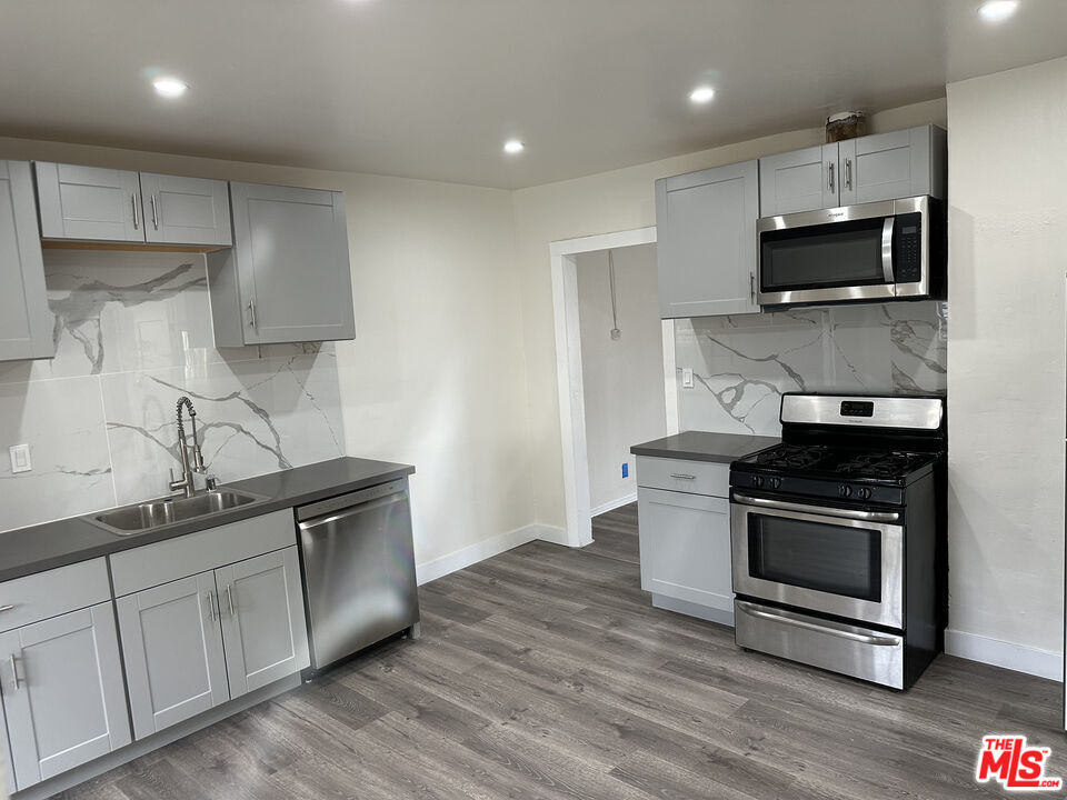 Property photo for 5964 S Figueroa St, Los Angeles, CA