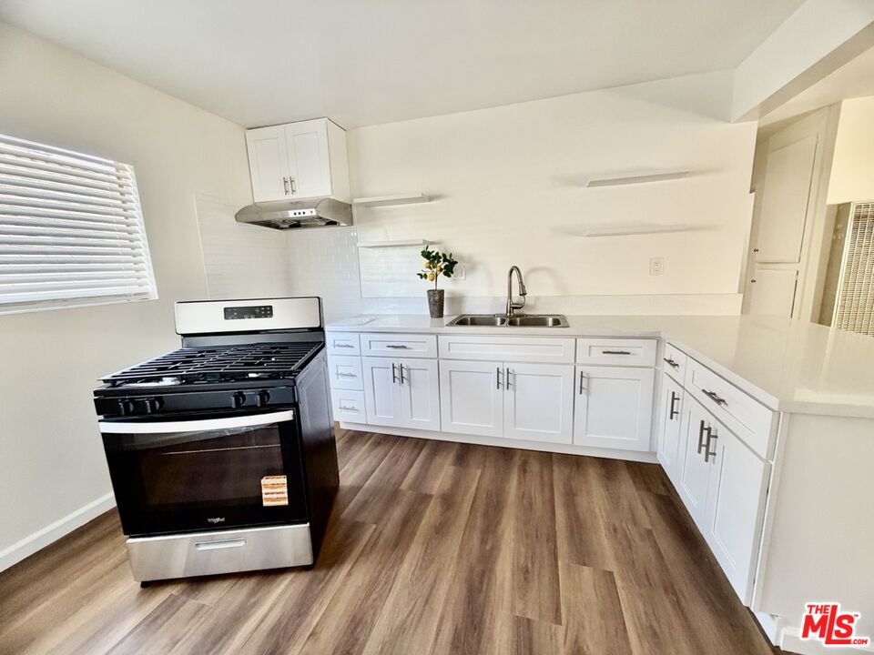 Property photo for 829 Alpine St, #6, Los Angeles, CA