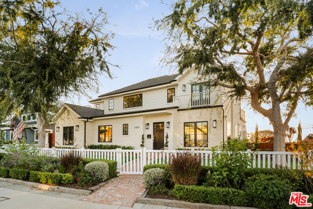 Property photo for 7403 Stewart Ave, Los Angeles, CA