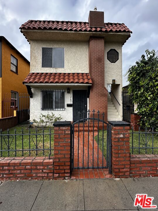 Property photo for 12779 Venice Blvd, Los Angeles, CA