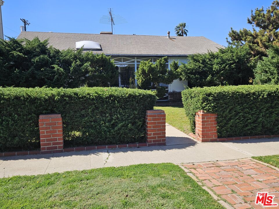 Property photo for 2963 Kelton Ave, Los Angeles, CA