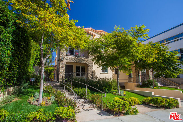 Property photo for 1171 FRANKLIN ST, #103, Santa Monica, CA