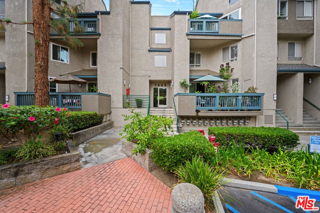 Property photo for 1445 Brett Pl, #320, San Pedro, CA