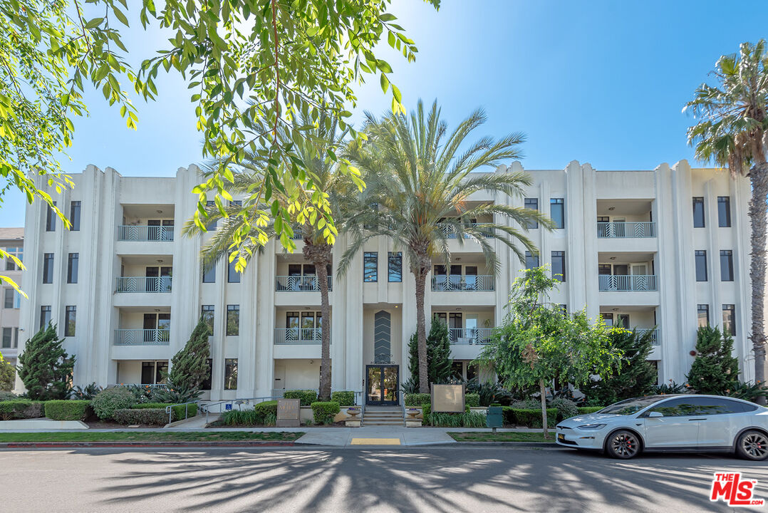 Property photo for 5625 Crescent Park, #301, Playa Vista, CA