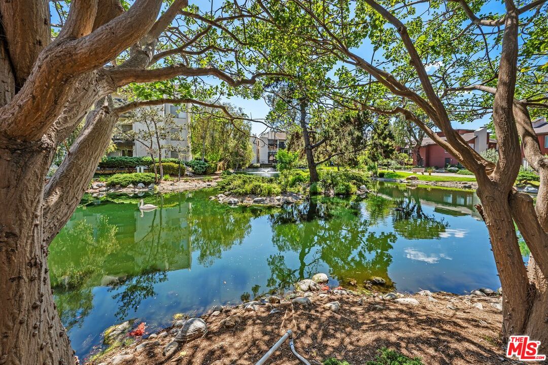 Property photo for 9312 Summertime Ln, Culver City, CA