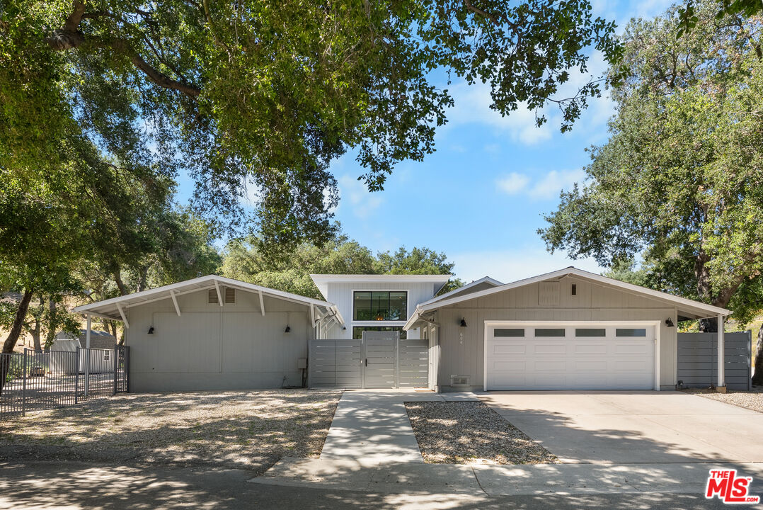 Property photo for 606 Thrift Rd, Malibu, CA