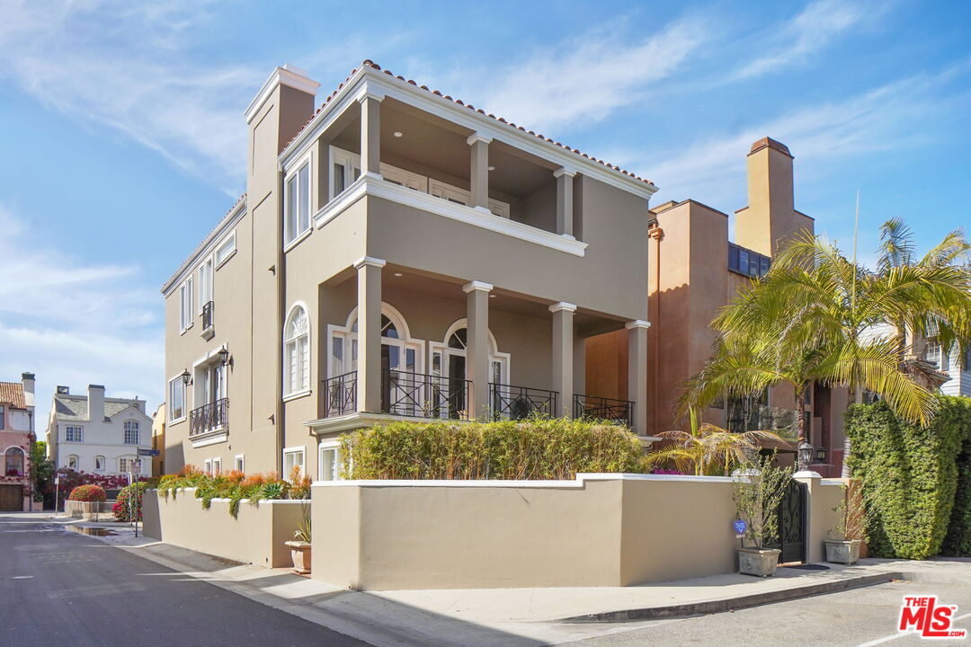 Property photo for 115 Ketch Mall, Marina Del Rey, CA