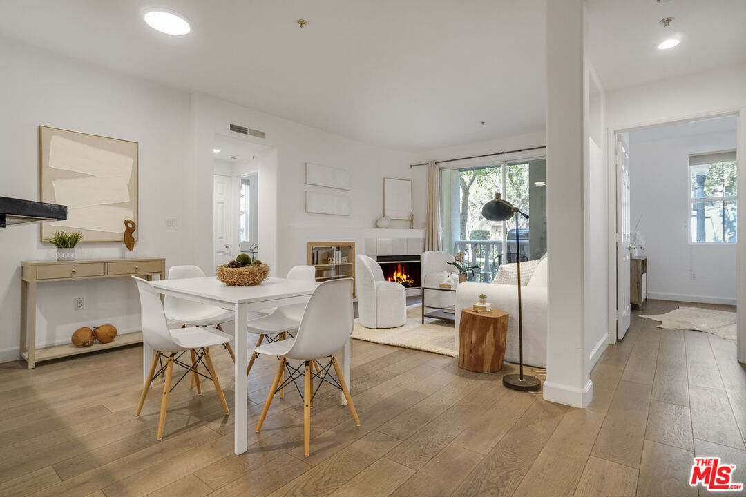 Property photo for 12963 Runway Rd, #121, Playa Vista, CA