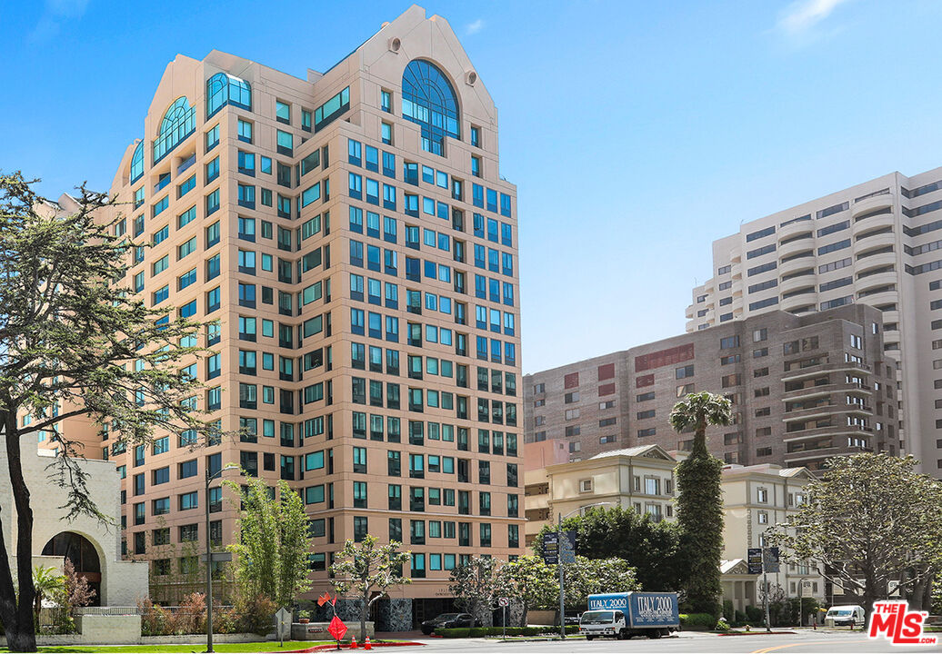 Property photo for 10520 Wilshire Blvd, #505, Los Angeles, CA