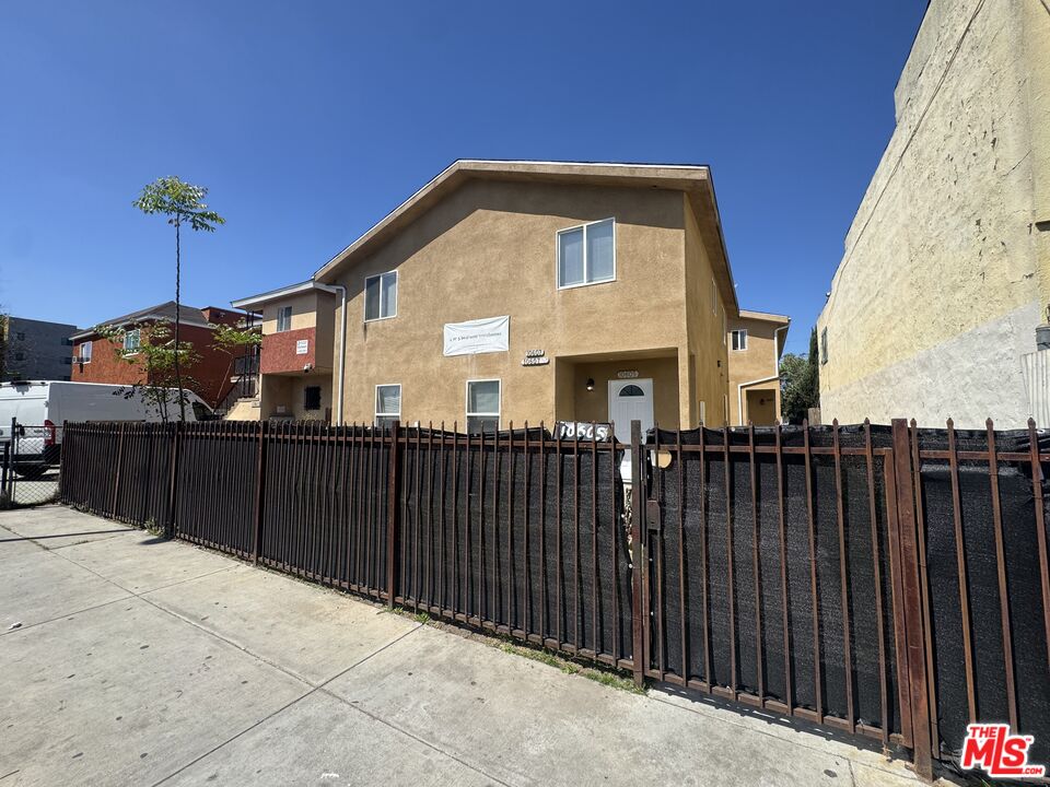 Property photo for 10605 Avalon Blvd, Los Angeles, CA