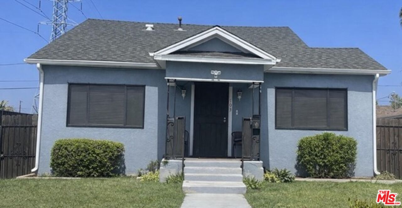 Property photo for 10518 Stanford Ave, Los Angeles, CA