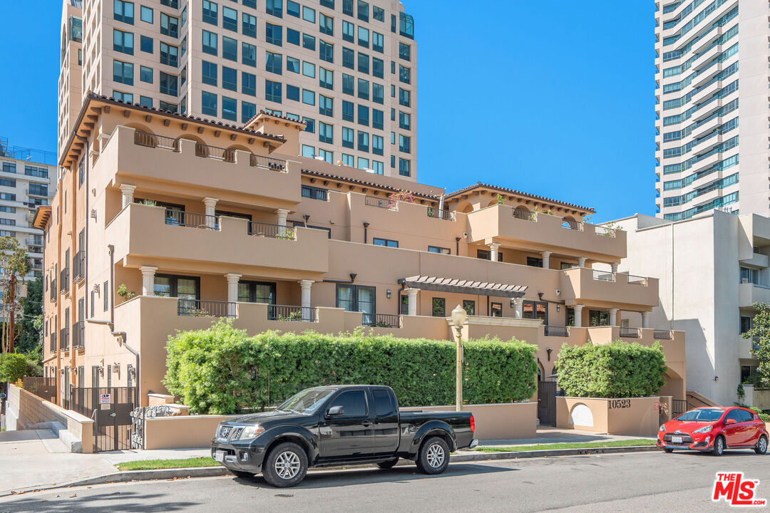 Property photo for 10523 Ashton Ave, #301, Los Angeles, CA