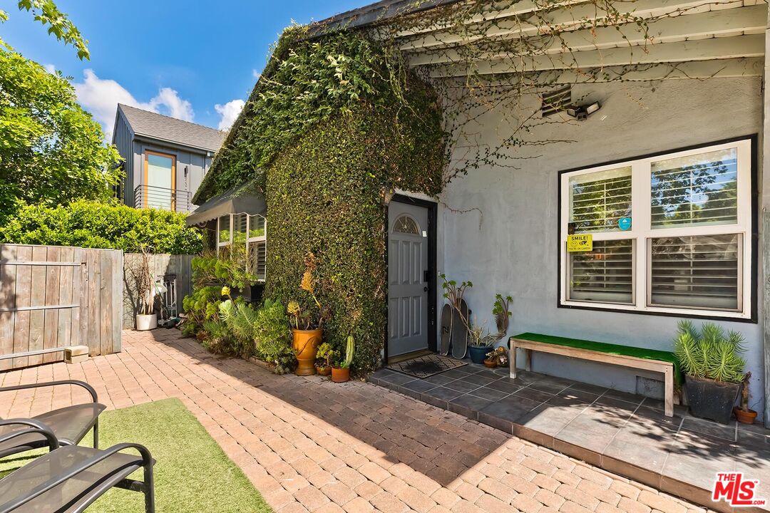 Property photo for 3240 Mcmanus Ave, Los Angeles, CA