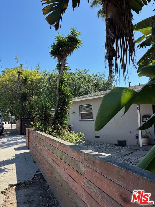 Property photo for 688 Mildred Ave, Venice, CA