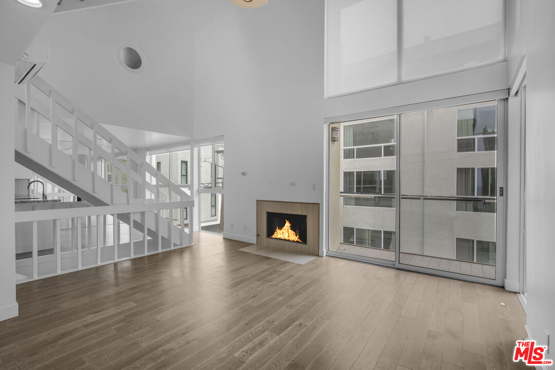 Property photo for 1 Ironsides St, #14, Marina Del Rey, CA
