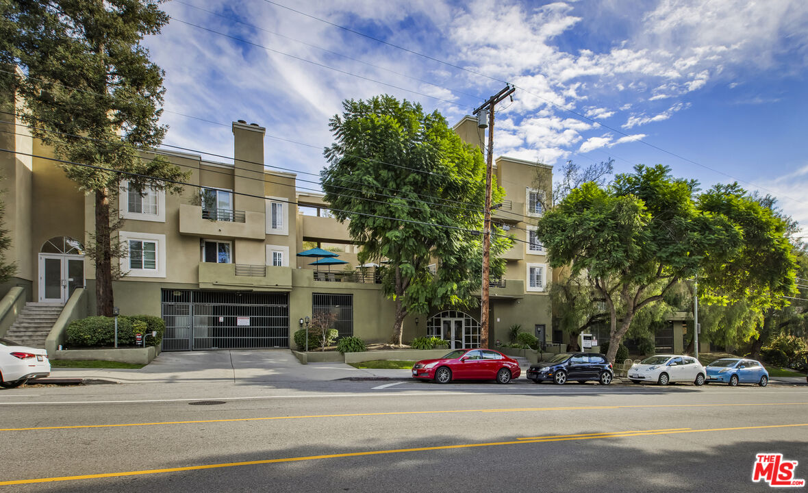 Property photo for 6140 Monterey Rd, #312, Los Angeles, CA