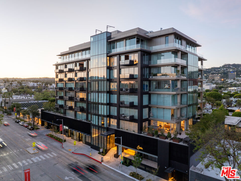 Property photo for 8899 Beverly Blvd, #9D, Los Angeles, CA
