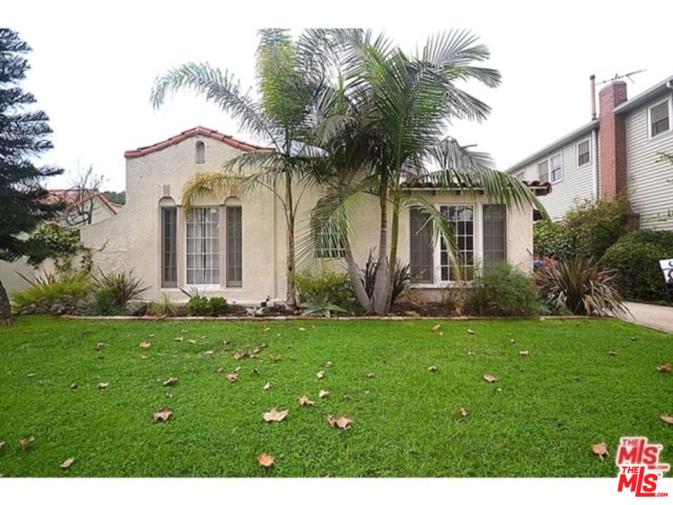 Property photo for 429 S Orange Dr, Los Angeles, CA