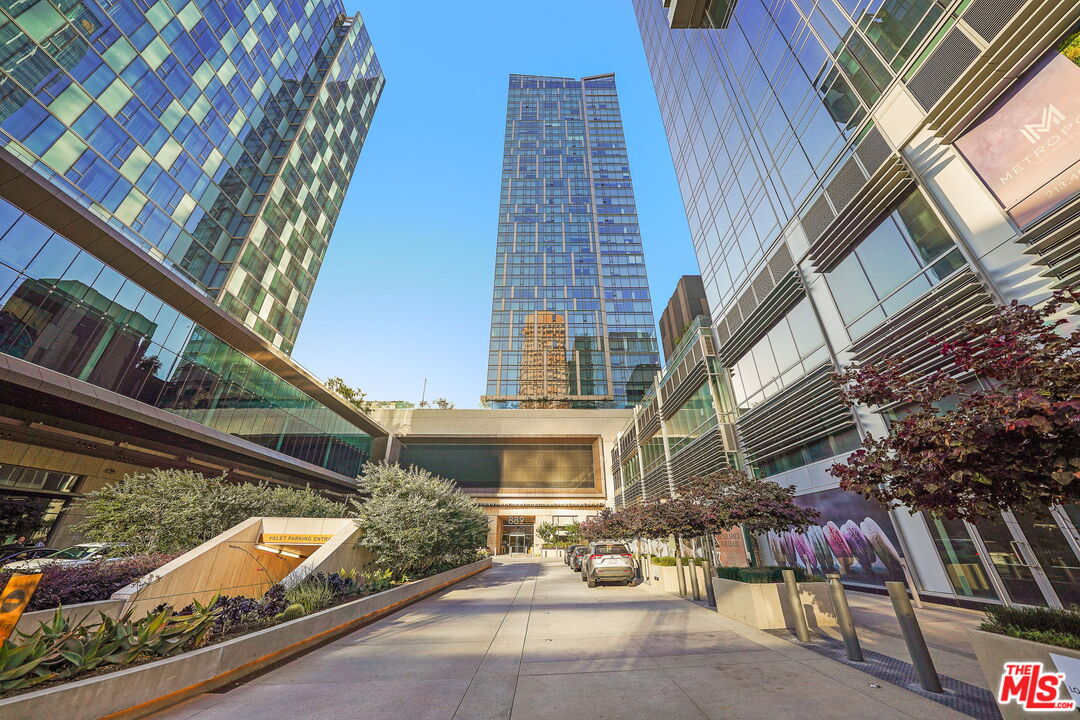 Property photo for 889 Francisco St, #2602, Los Angeles, CA