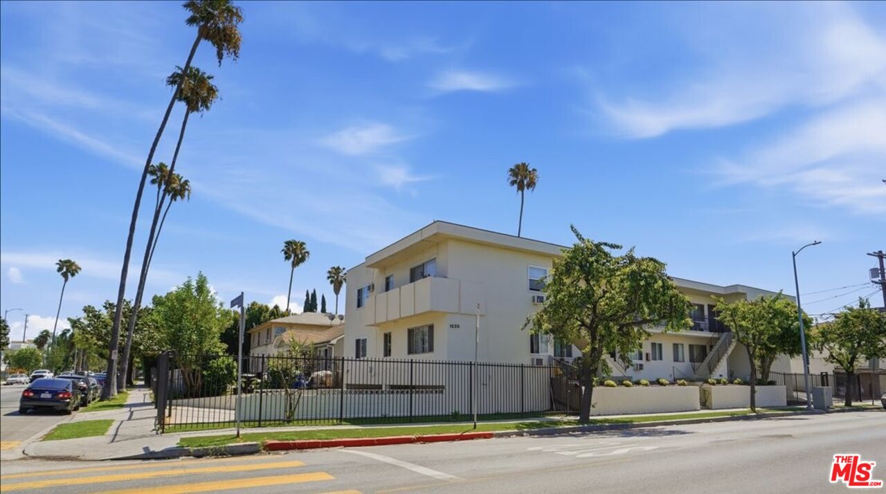 Property photo for 1220 N Van Ness Ave, Los Angeles, CA