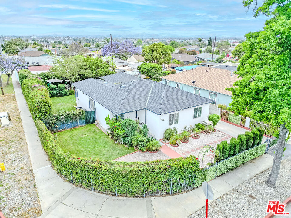 Property photo for 1002 W 131st St, Gardena, CA