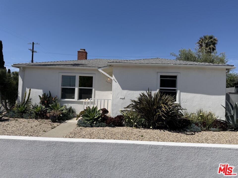 Property photo for 2045 Glencoe Ave, Venice, CA