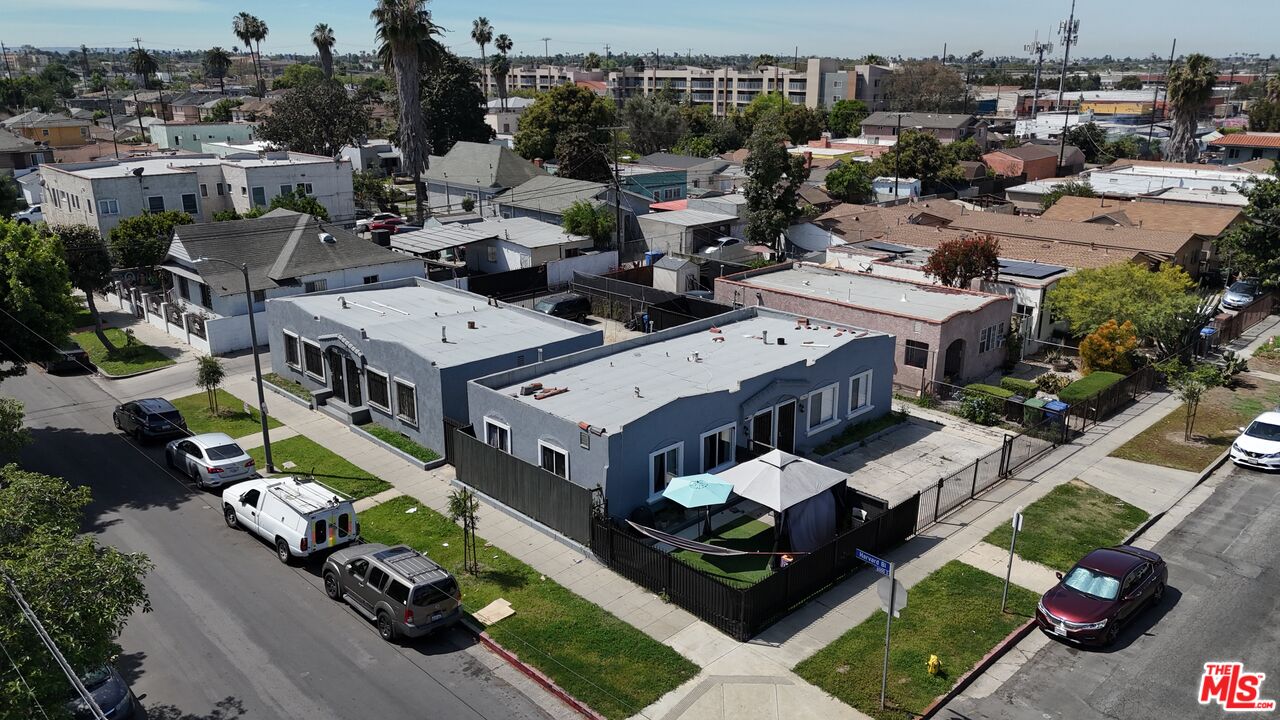Property photo for 1700 W 60th St, Los Angeles, CA