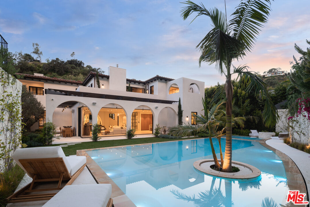 Property photo for 966 Stone Canyon Rd, Los Angeles, CA