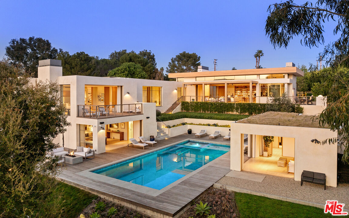 Property photo for 6701 Portshead Rd, Malibu, CA