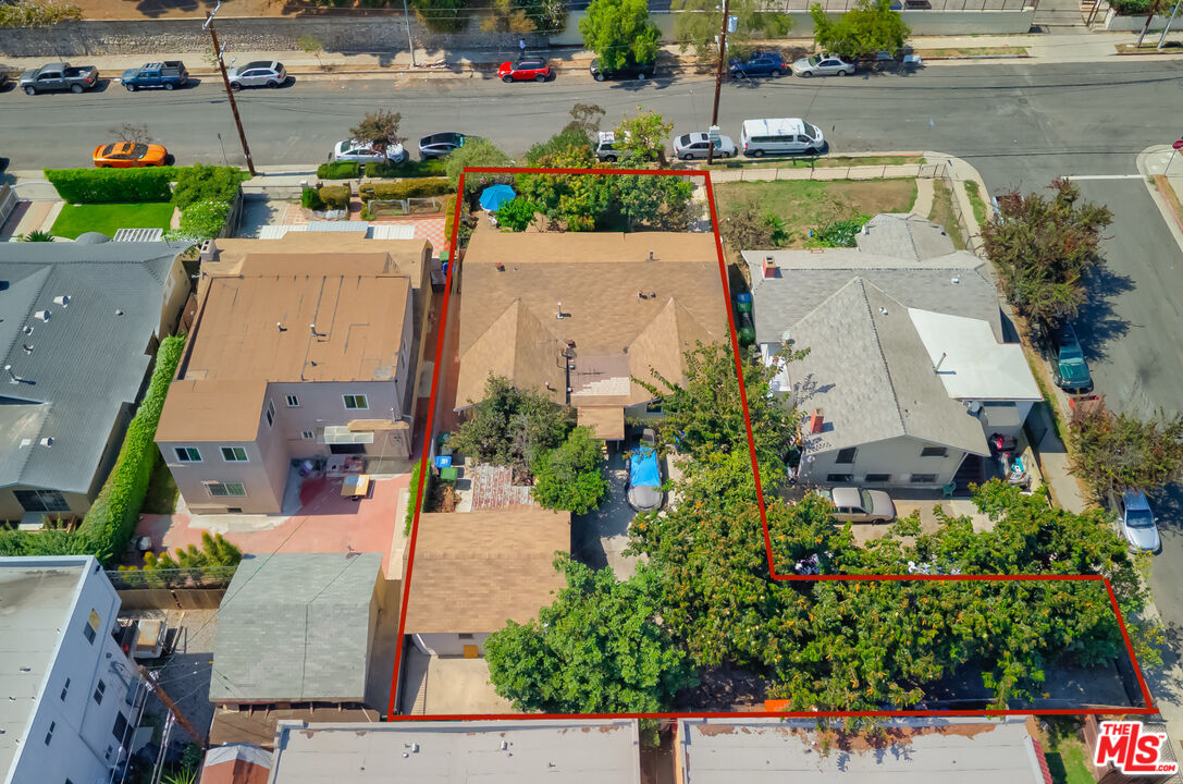 Property photo for 2304 S La Salle Ave, Los Angeles, CA
