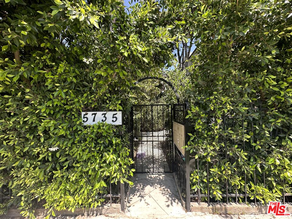 Property photo for 5735 Camerford Ave, Los Angeles, CA