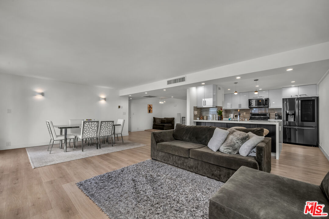 Property photo for 10535 Wilshire Blvd, #1014, Los Angeles, CA