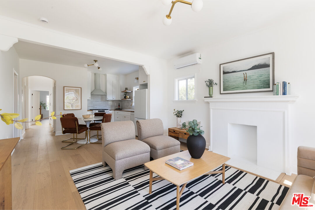Property photo for 1221 5th Ave, #1, Los Angeles, CA