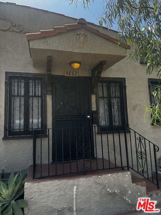 Property photo for 4880 Lexington Ave, #4882, Los Angeles, CA