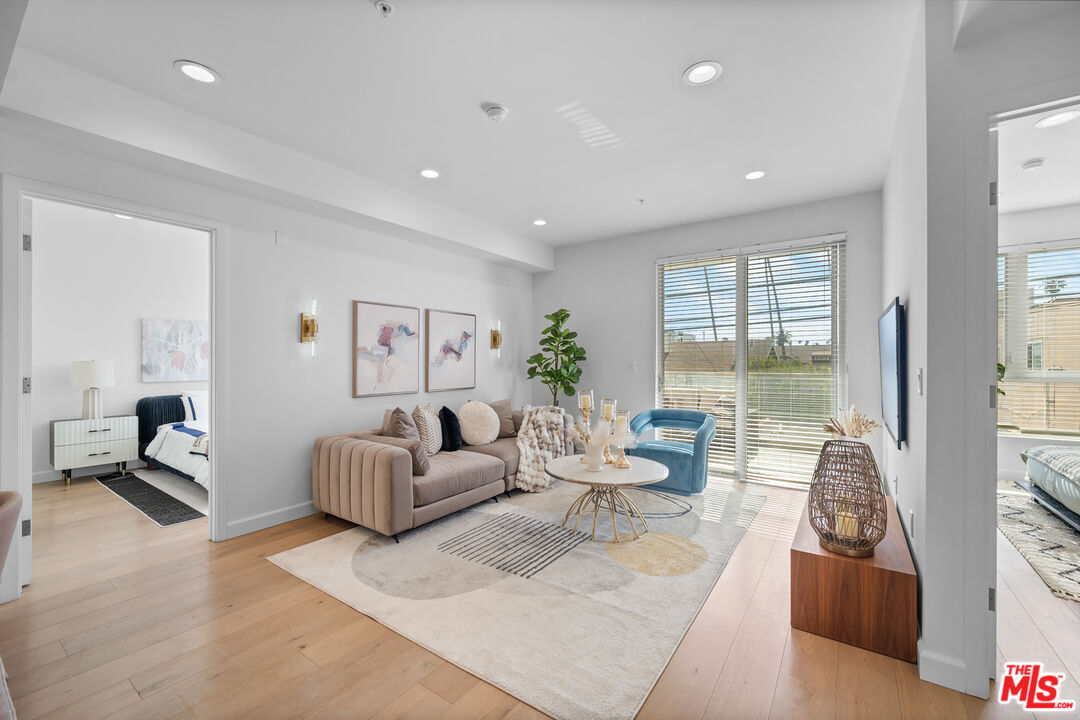 Property photo for 105 S Mariposa Ave, #204, Los Angeles, CA