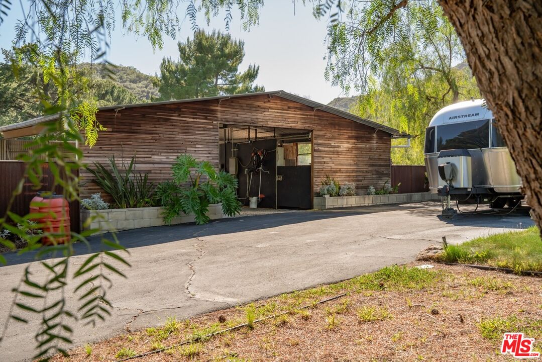 Property photo for 14677 Yerba Buena Rd, Malibu, CA