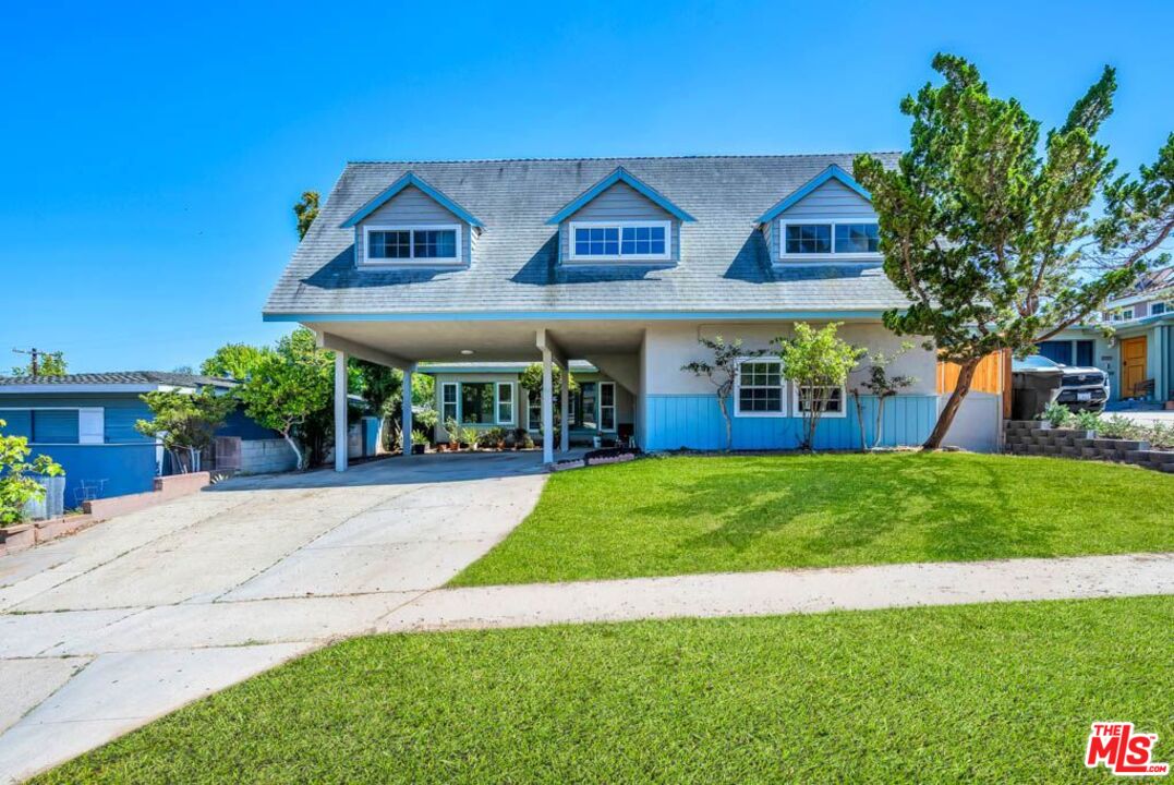 Property photo for 7318 W 88th St, Los Angeles, CA