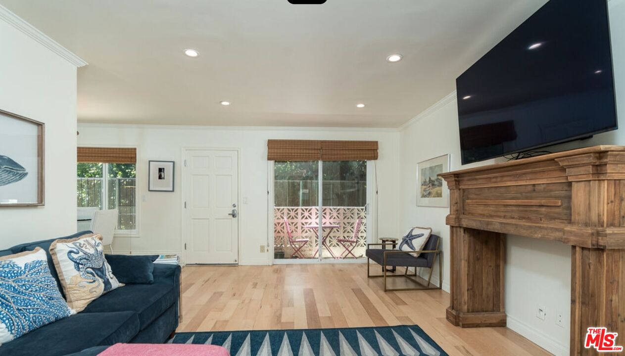 Property photo for 1024 5th St, #3, Santa Monica, CA