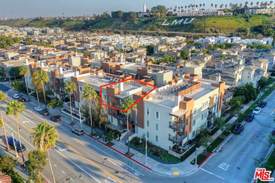 Property photo for 12920 Runway Rd, #360, Los Angeles, CA