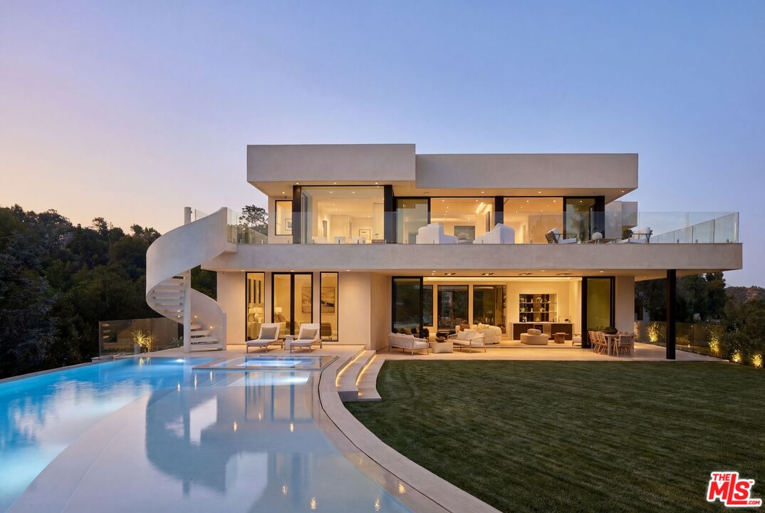 Property photo for 2700 Woodstock Rd, Los Angeles, CA