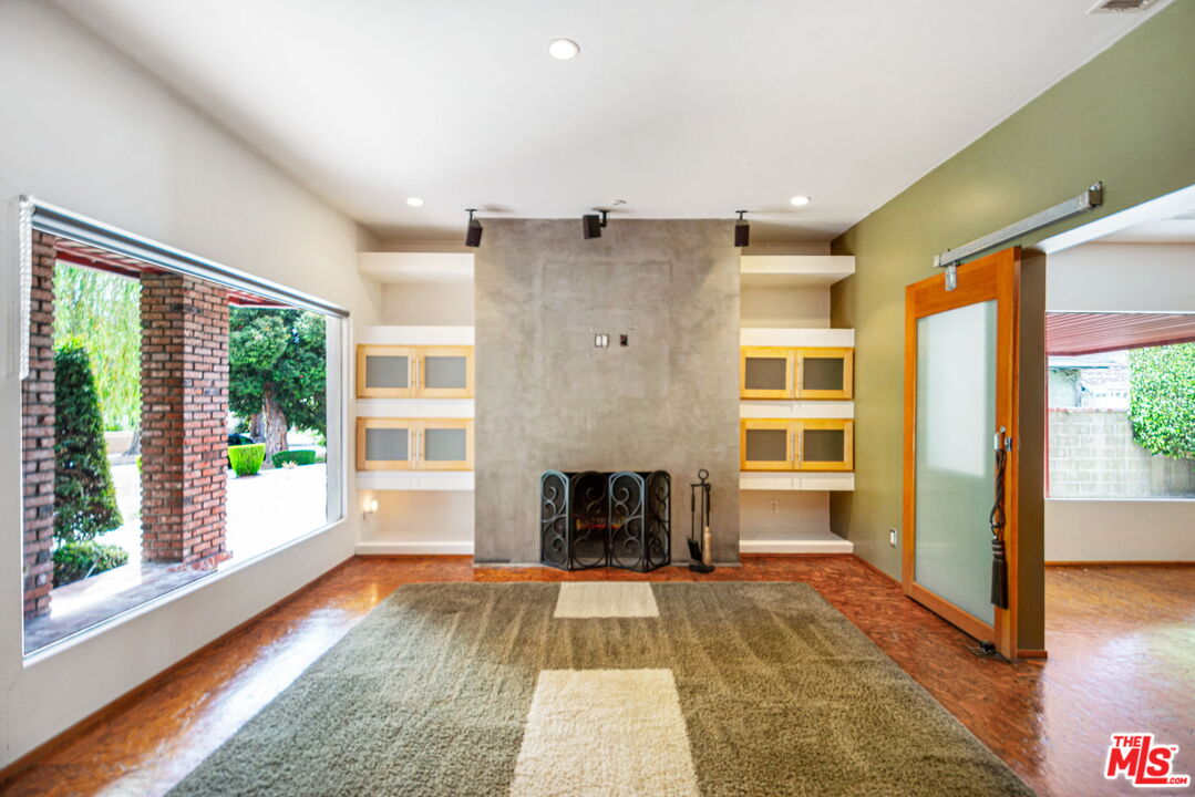 Property photo for 5445 Chesley Ave, Los Angeles, CA