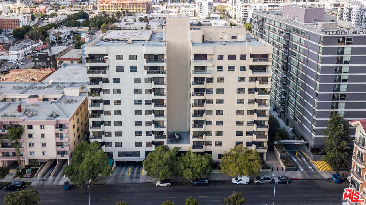 Property photo for 727 S Ardmore Ave, #304, Los Angeles, CA