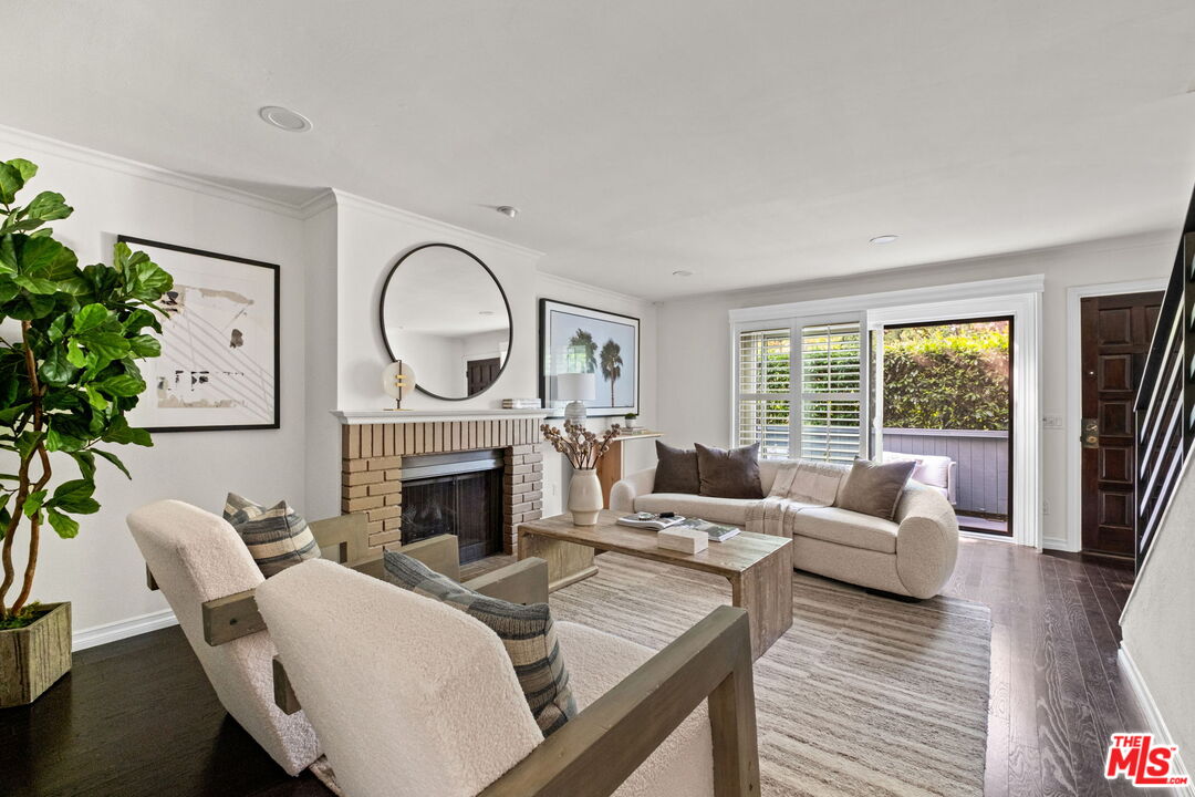 Property photo for 2912 Montana Ave, #2, Santa Monica, CA