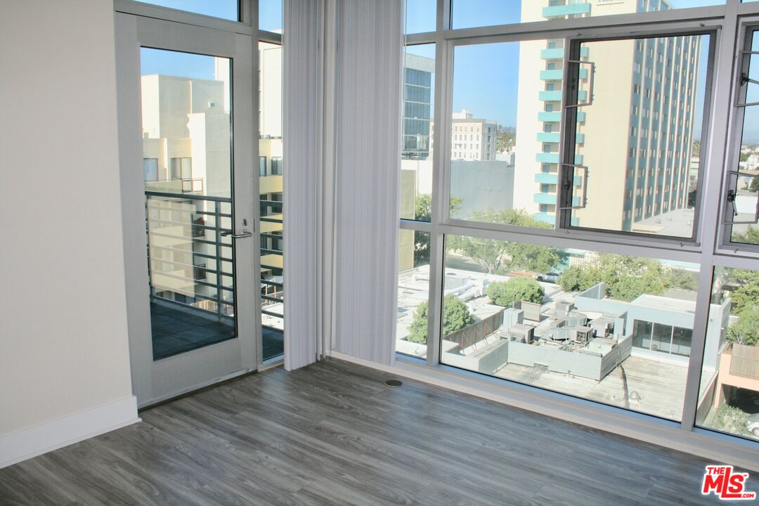 Property photo for 1241 5TH ST, #305, Santa Monica, CA